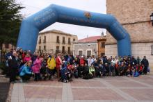 El programa “7000pasosX” Valverde de Júcar ha desafiado al mal tiempo con más de un centenar de participantes